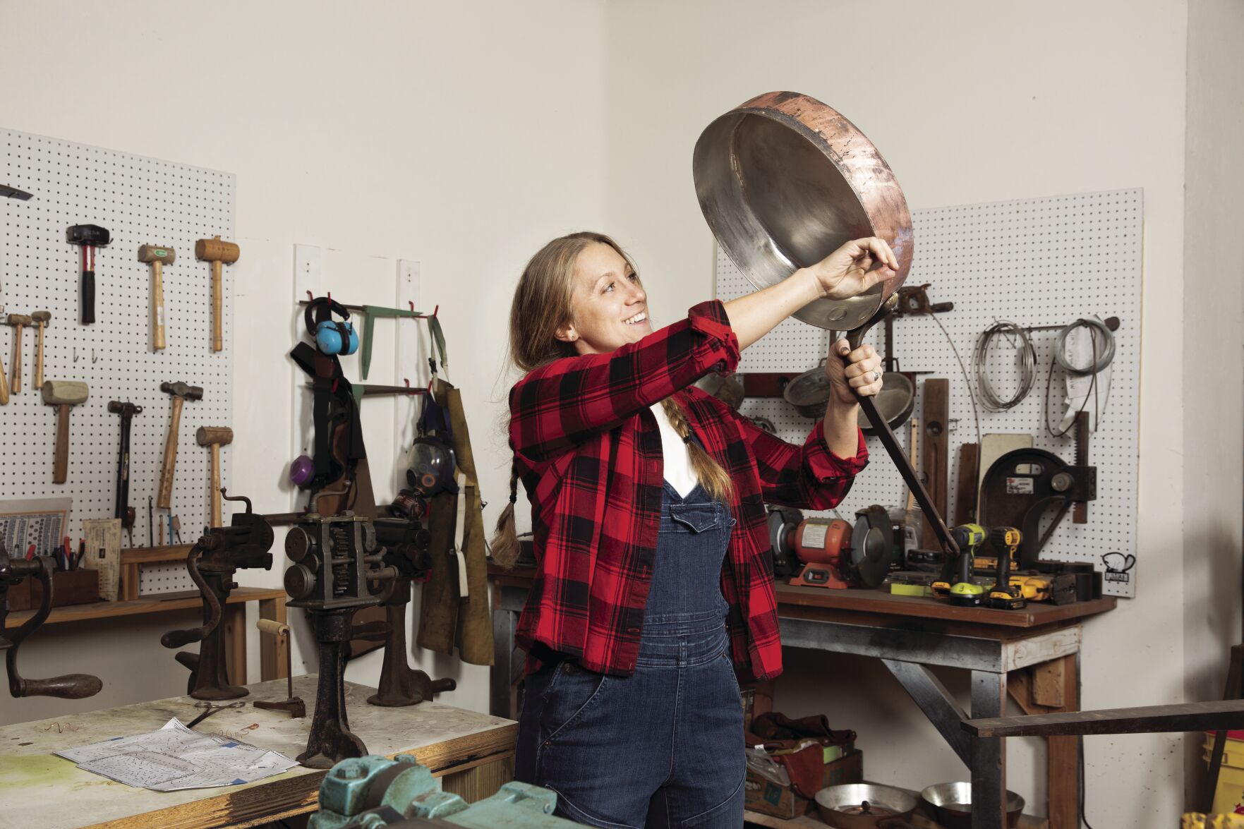 2020.10.27_Dierbeck_FE_KitchenWare_SarahDahman-Final_10.jpg